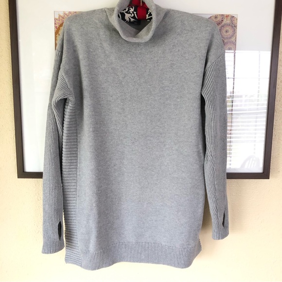 Tahari Gray Mock Neck Cotton Blend Sweater Modern Size S - Picture 1 of 10